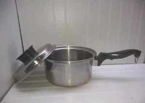 Cacerola Chef's Ware Townecraft 3 cuartos multinúcleo T-304 tapa de olla quirúrgica de acero inoxidable - Imagen 1 de 8