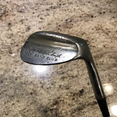 Spalding Marilynn Smith Professional Sand Wedge RH 32” Stepped Shaft Original Gr - Image 1 of 4