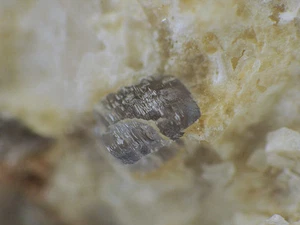 CORDIERITE from Austria * NICE MICROCRYSTALS * 4,5 cm - Picture 1 of 6