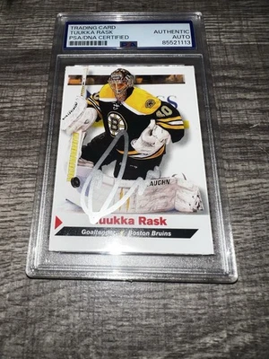 Tarjeta coleccionable Bruins 2013 firmada por Tuukka Rask Sports Illustrated para niños PSA/DNA Foto 1 de 2