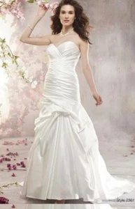 Alfred Angelo 2361 White sz 22W - Picture 1 of 4