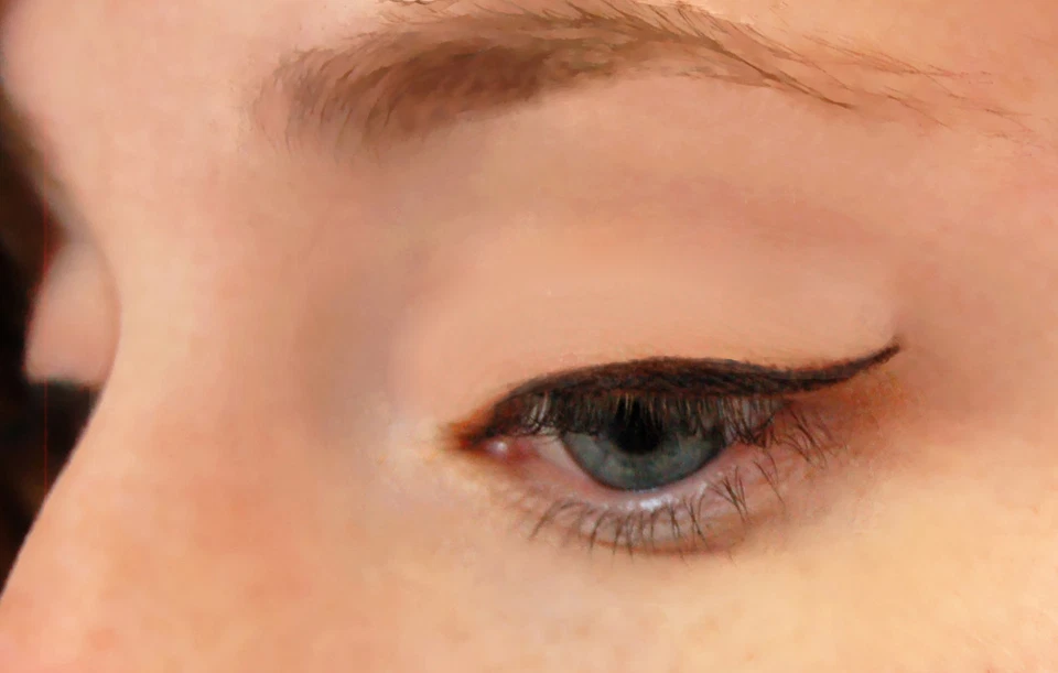 Mica-Free Nude Eyeshadow & Eyeliner Natural Vegan Gentle Mineral Makeup - Nudest - Image 1 of 1