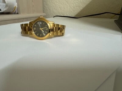 Reloj Hombre ESQ Swiss by Movado Acero Inoxidable Tono Oro Amarillo Esfera Gris Foto 1 de 4