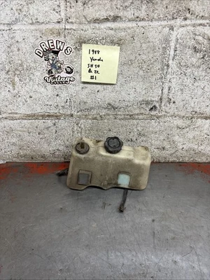 1988 年雅马哈 Razz Riva Sh50 滑板车油箱 — 第 1/4 张图片