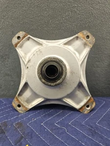 BUJE RUEDA DELANTERA HONDA CT70 70 TRAIL OEM USADO PIEZA ORIGINAL (46) - Imagen 1 de 7