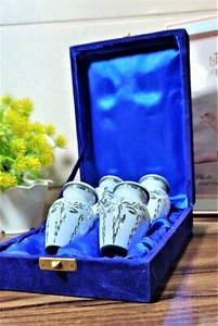 Piccole urne crematorie per cenere umana, mini set di 4 bianco e argento - Foto 1 di 9