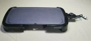 Black & Decker Griddle Model GD2011B - Picture 1 of 8