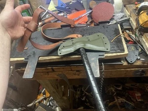 American Tomahawk Company Discontinued LaGana Model With Shoulder Baldric/sheath - Picture 1 of 11