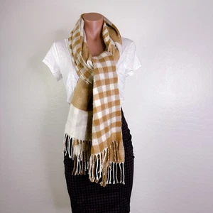 Topshop Cute Fringe Reversible Two Sided Gingham Plaid Scarf Tan Beige White NEW - Picture 1 of 7