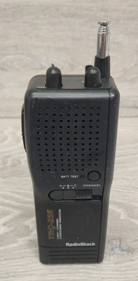 Radioshack TRC-235 21-1620 Citizens Band Transceiver Radio AS IS UNTESTED #EM - Image 1 of 4