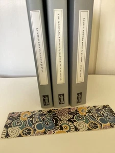 Trio of Persephone books incl. Richmal Crompton - Imagen 1 de 4