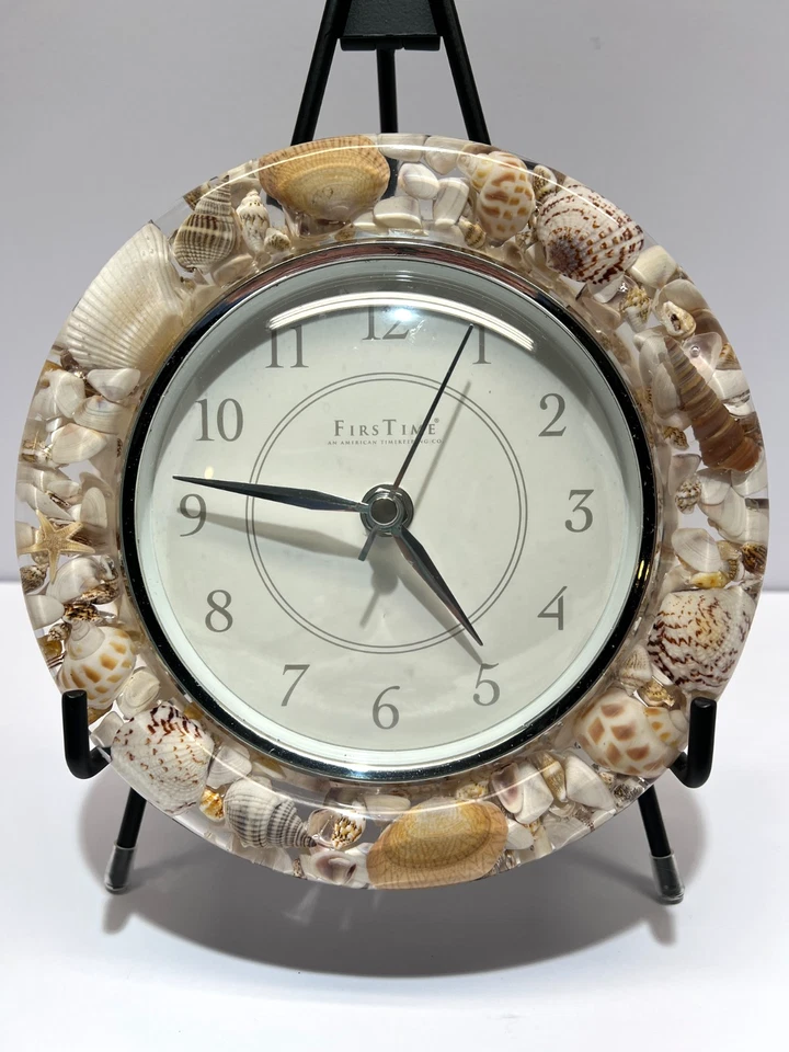 Reloj de Pared Primera Vez Sea Shell - Funciona - Acrílico Lucite Ocean Beach Tropical Foto 1 de 4