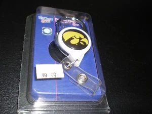 IOWA HAWKEYES PREMIUM METAL RETRACTABLE ID BADGE HOLDER WINCRAFT - Picture 1 of 1