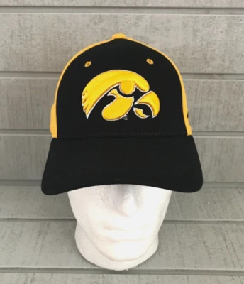 ZEPHYR Z Fit Authentic NCAA Cap Hat ~ IOWA HAWKEYES ~ Size M/L - Image 1 of 4