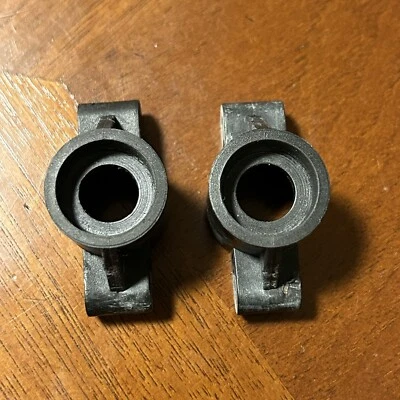 Sg Racing Car Tiger 1/8 Vintage Rc Mantua Model Mozzi Posteriori Rear Hubs - Immagine 1 di 4