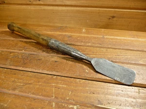 Vintage Curved Slick Spud Chisel Like Hand Tool w Long Handle - Picture 1 of 11