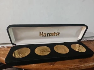 Vintage ELVIS PRESLEY 4 Coin Set from Harrah's in Original Velvet Case  - Picture 1 of 4