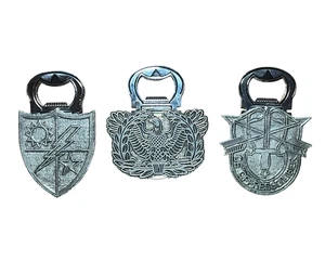 Magnetischer Flaschenverschlussöffner Edelstahl Militärstil - Bild 1 von 13