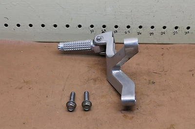 2002 YAMAHA YZF600R YZF600 (#198) LEFT REAR FOOT REST PEG STEP - Imagem 1 de 4