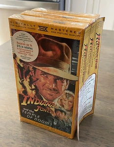Indiana Jones - The Adventure Collection (VHS, 1999, 3-Tape Set, Full Frame) - Bild 1 von 7