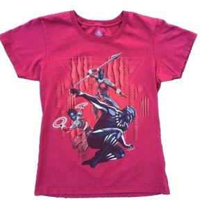 Disney Store MARVEL Black Panther T-shirt Size Youth M Maroon Okoye Nakia - Picture 1 of 4