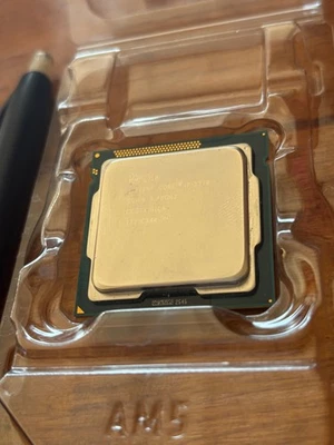 Intel Core i7 3770 Chip Processor 3.4Ghz i7 Series 4 Cores - Image 1 of 4