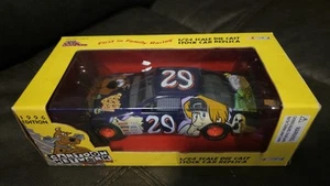 Scooby Doo Cartoon Network Stock Car Die Cast Replica 1/24 Scale 1996 Edition - Picture 1 of 4