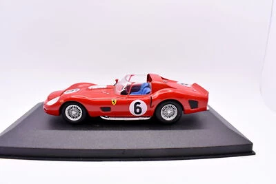 Modellino auto Ferrari 330 TR racing scala 1:43 diecast modellismo statico asta - Immagine 1 di 4