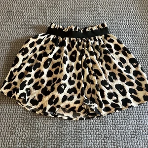Shein Damen Medium Animal Print Rüschen Rock Gummibund A-Linie fließend M - Bild 1 von 2