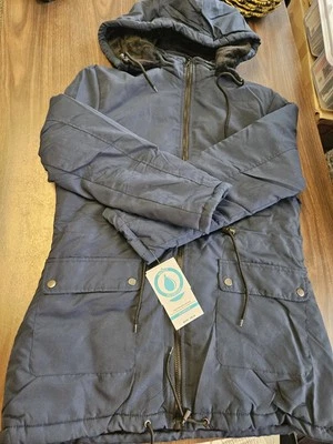 TOTES Hooded Water Resistant Winter Parka, Women's Size M, Navy, NEW With Tags!! - Image 1 of 4