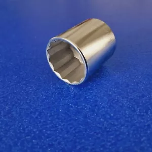 EASCO MADE IN USA 32mm 1/2 DR SOCKET 12pt 538132 FITS MOST MOTORCYCLE AXLE NUTS - Picture 1 of 5