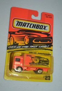 MATCHBOX 1996 - VOLVO CONTAINER TRUCK ORANGE # 23 - Picture 1 of 5