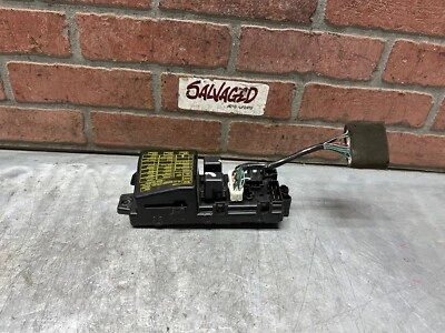 MITSUBISHI 3000GT 1994 Dohc ATX INTERIOR CABINA RELÉ DE FUSIBLES MÓDULO Foto 1 de 4