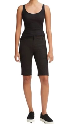 Bermuda Vince nova com etiquetas preta algodão bolso moeda tamanho 00 - Imagem 1 de 4