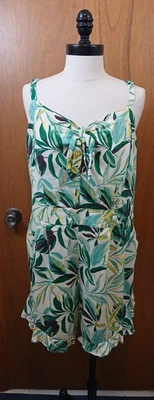 Mameluco floral/botánico tórrido (0) Foto 1 de 3