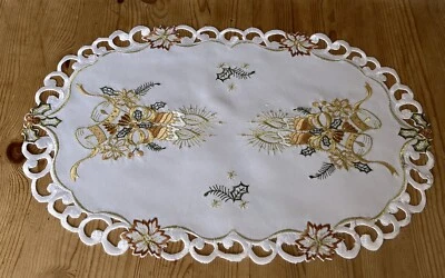 4 Cream Gold Beige Candles Christmas Oval Embroidered Scalloped Edge Placemat - Image 1 of 3