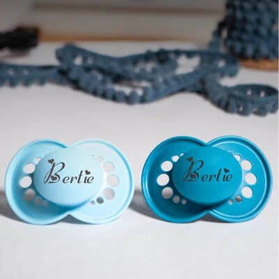 MAM ORIGINAL *2-PACK* PERSONALISED DUMMY PACIFIER SOOTHER, 2 S1ZES, HEART FONT - Image 1 of 4