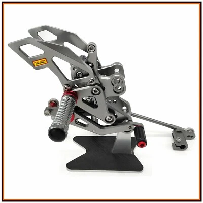 Per Honda CBR650F CB650F 2014-2018 Pedane Arretrate Regolabili Rearsets Foot peg Foto 1 de 4