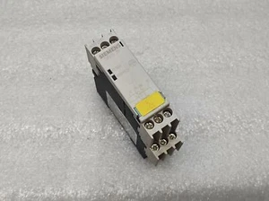 Relé de protección de termistor Siemens 3RN1010-1CM00 - Imagen 1 de 24