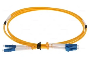 SM-DX-G657A1 CORDON DE SERRAGE FIBRE OPTIQUE 1 M LC.UPC-LC.UPC SM-DX-G657A1-3,0 MM 1 M JAUNE - Photo 1/6