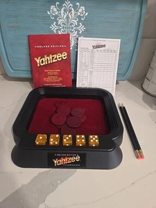 VINTAGE 1997 Hasbro Yahtzee Deluxe Edition Board Game Gold Dice - Picture 1 of 6