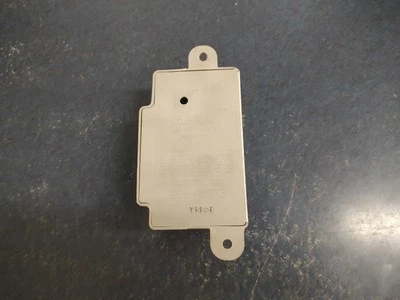 25640963 97 05 Buick Park Avenue Keyless Entry Receiver Module Theft Locking 04 - Image 1 of 4