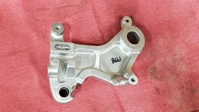 CR500R HONDA 1998 FRENO TRASERO SOPORTE MONTAJE 43110-KS6-831 Foto 1 de 4