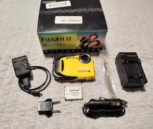 Fujifilm XP70 16 MP Compact Digital Camera Yellow Certified Refreshed Great - Picture 1 of 9