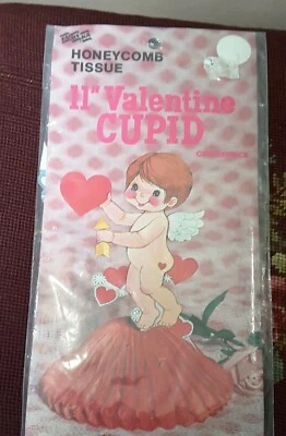 VINTAGE VALENTINE'S DAY CUPID & HEART CENTERPIECE Honeycomb DECORATION NEW OLD - Image 1 of 4
