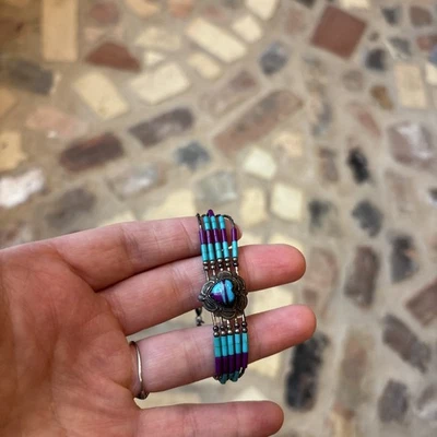 Brazalete Navajo Vintage Firmado Plata de Ley 925 5 Hilos Turquesa Corazón Foto 1 de 4