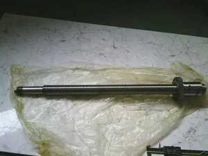 Kugelumlaufspindel T5 D39 Verfahrweg 500mm - Bild 1 von 6