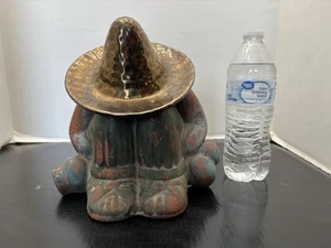 Sombrero Hombre Durmiente Estatuilla Pintada Arcilla Mexicana Arte Popular Panchito Colorido - Imagen 1 de 4