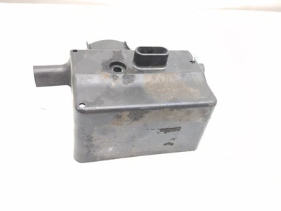 09-20 Yamaha Vmax 1700 VMX17 ABS Pump Holder 2S3-2160E-00-00 - Image 1 of 4
