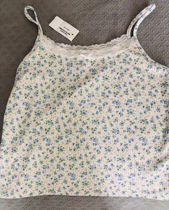 RSQ Tilly’s Ditsy Floral Tank - Picture 1 of 3